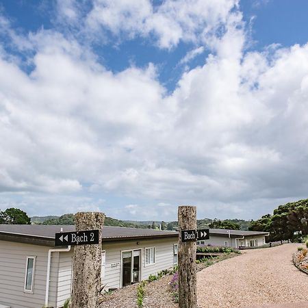 Te Whau Bach Apartments Te Whau Bay Exterior photo