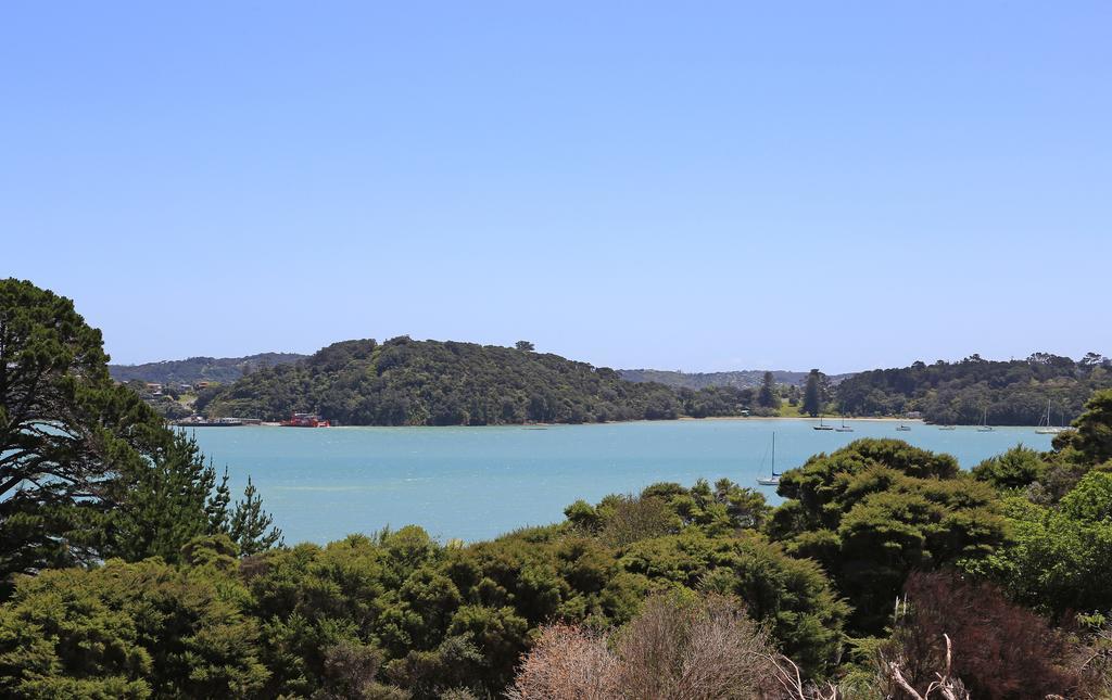 Te Whau Bach Apartments Te Whau Bay Exterior photo